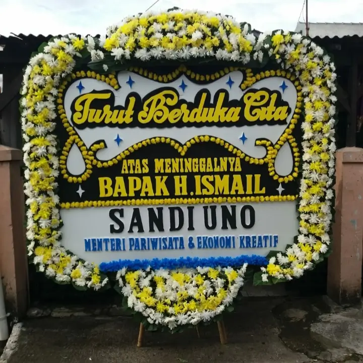 Bunga Papan Duka Cita
